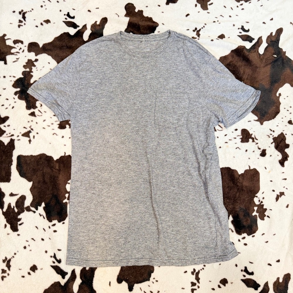 Goodfellow & Co Pocket TShirt Mens Medium Grey Heathered Basic Casual Minimalist